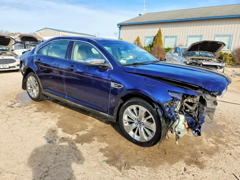 2011 FORD TAURUS LIMITED  
