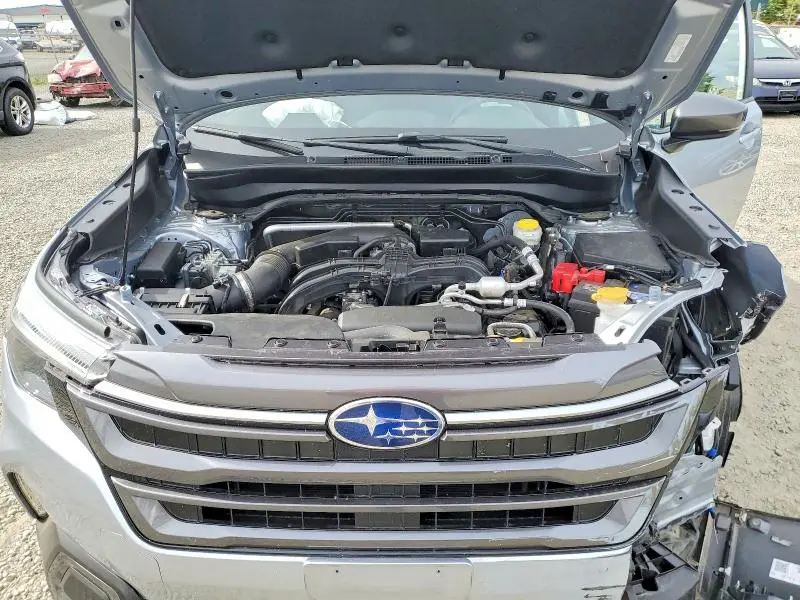 2025 SUBARU FORESTER LIMITED  