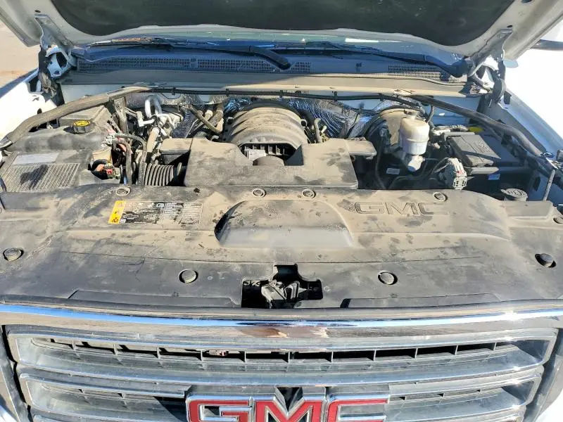 2018 GMC YUKON SLT  