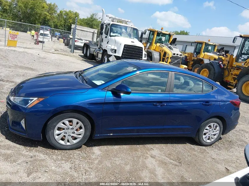 2020 HYUNDAI ELANTRA SE