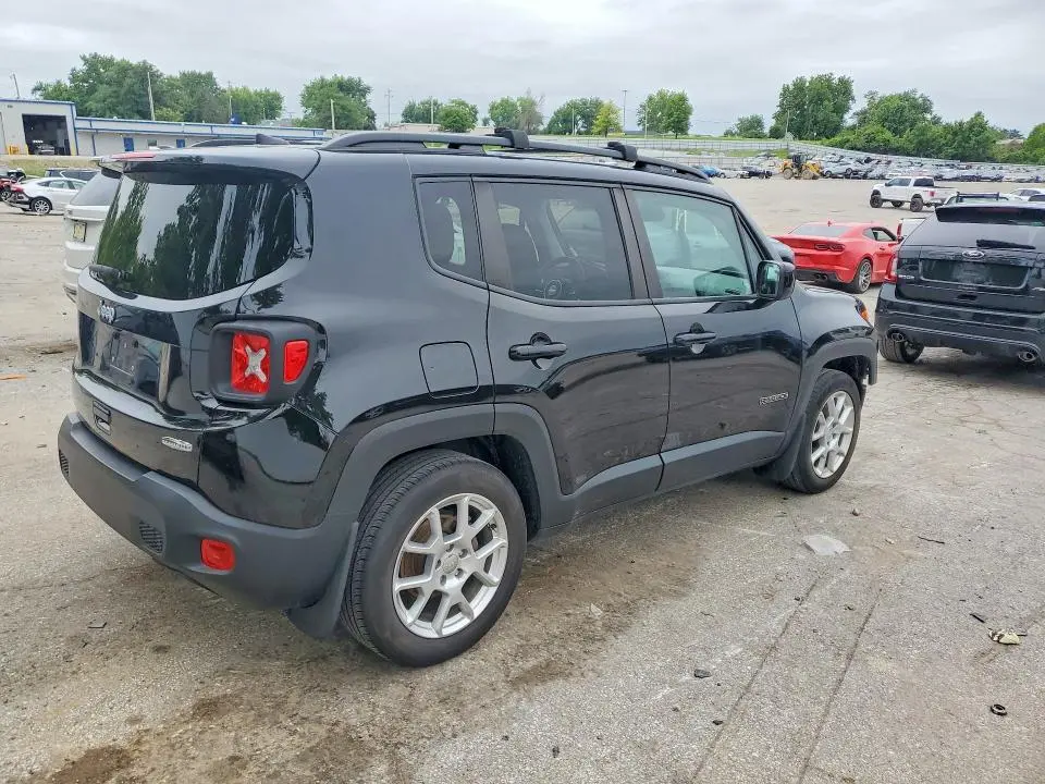 2021 JEEP RENEGADE LATITUDE  