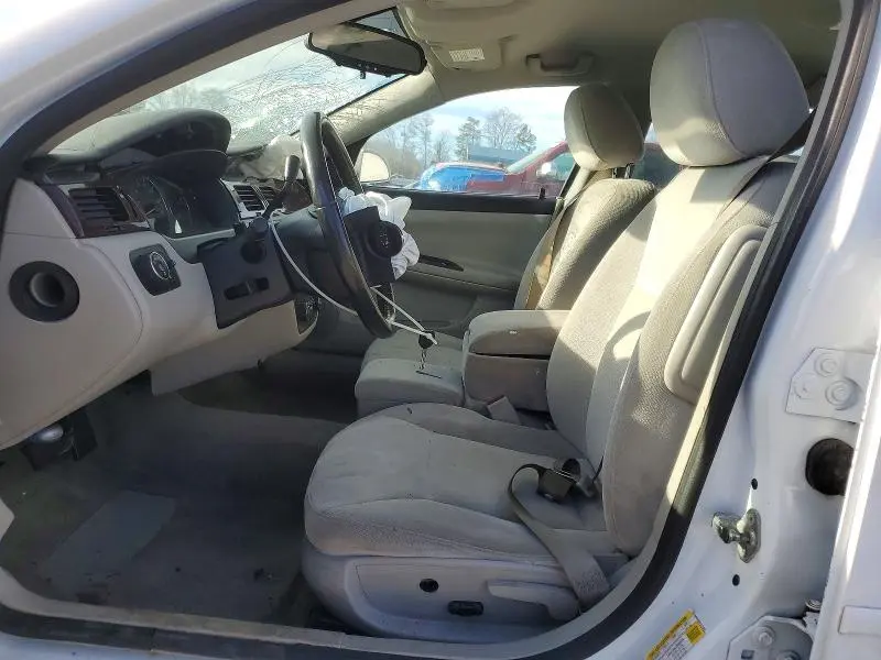 2010 CHEVROLET IMPALA LT  