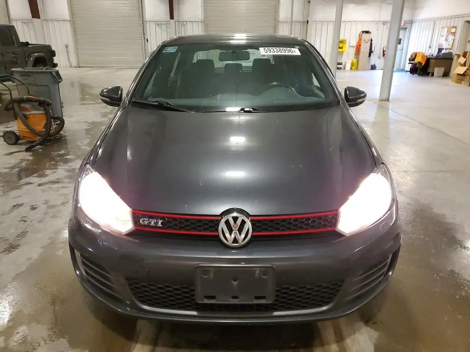 2011 VOLKSWAGEN GTI   