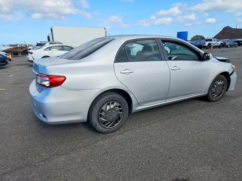 2011 TOYOTA COROLLA BASE  