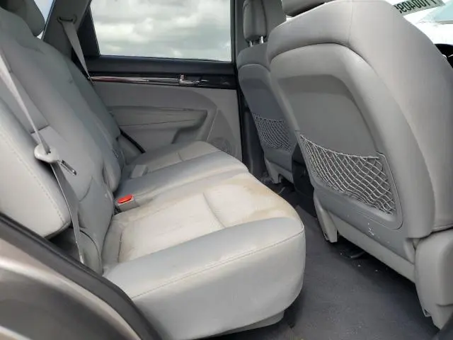 2013 KIA SORENTO LX  