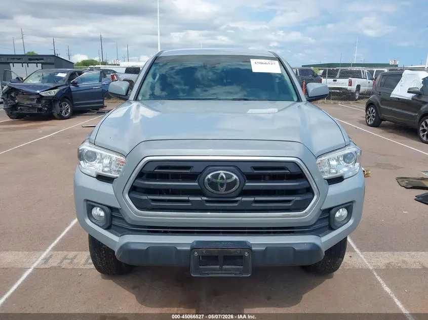 2019 TOYOTA TACOMA SR5 V6