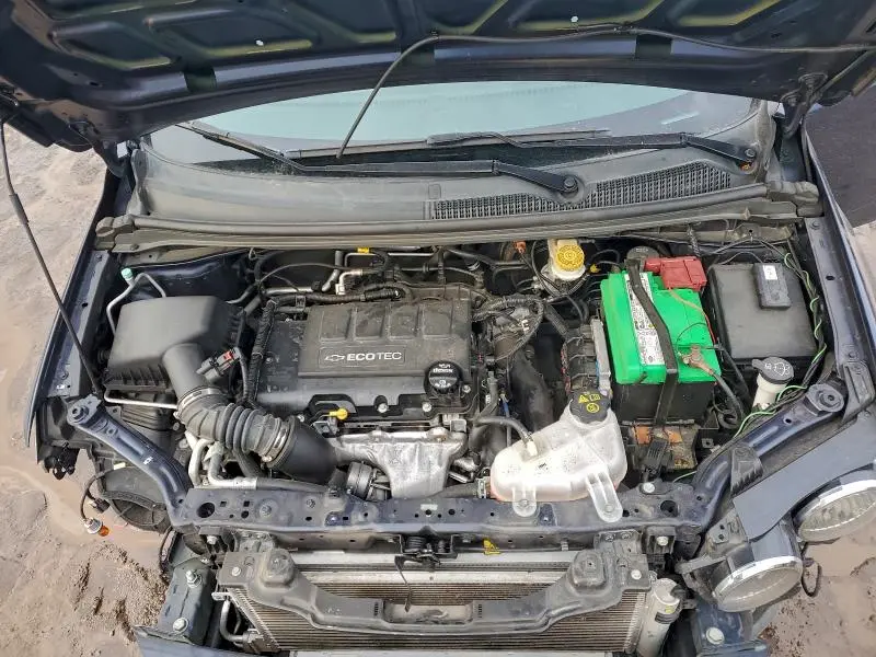 2015 CHEVROLET SONIC LT  