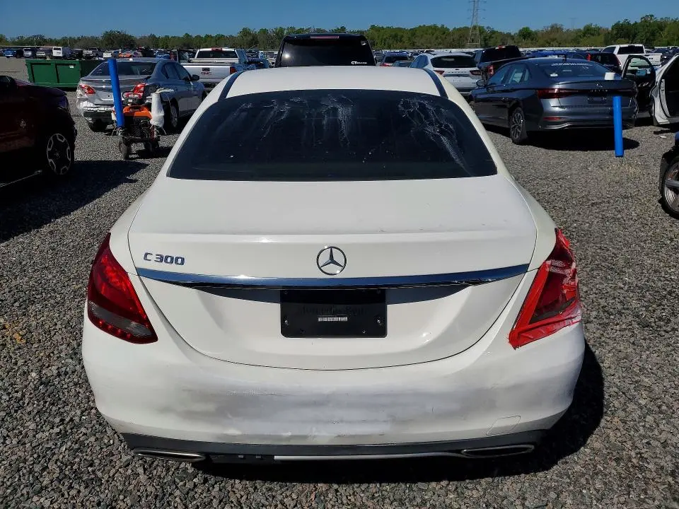 2017 MERCEDES-BENZ C300   
