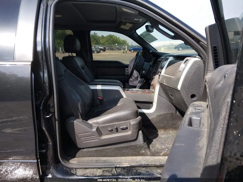 2014 FORD F-150 LARIAT