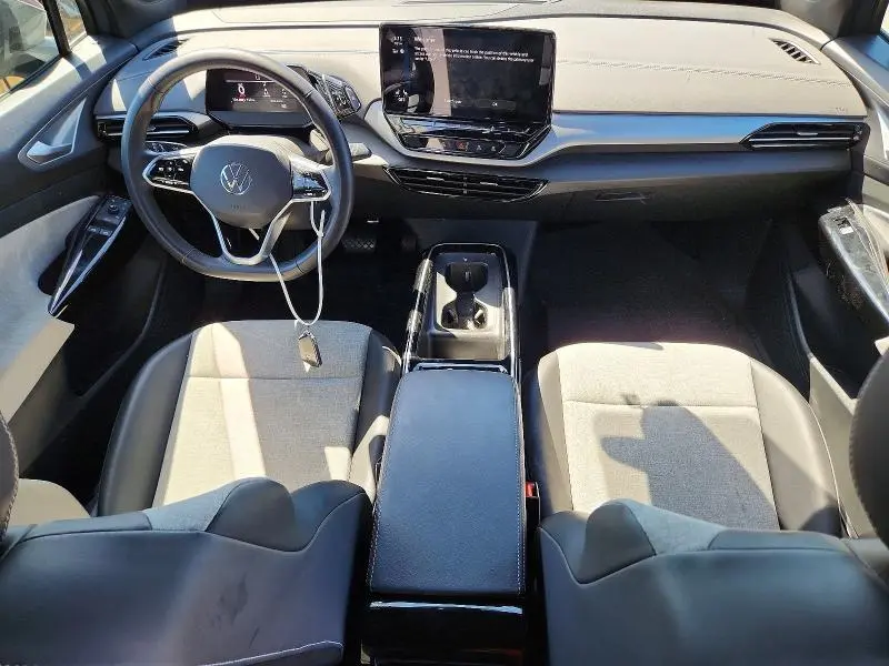 2024 VOLKSWAGEN ID.4   