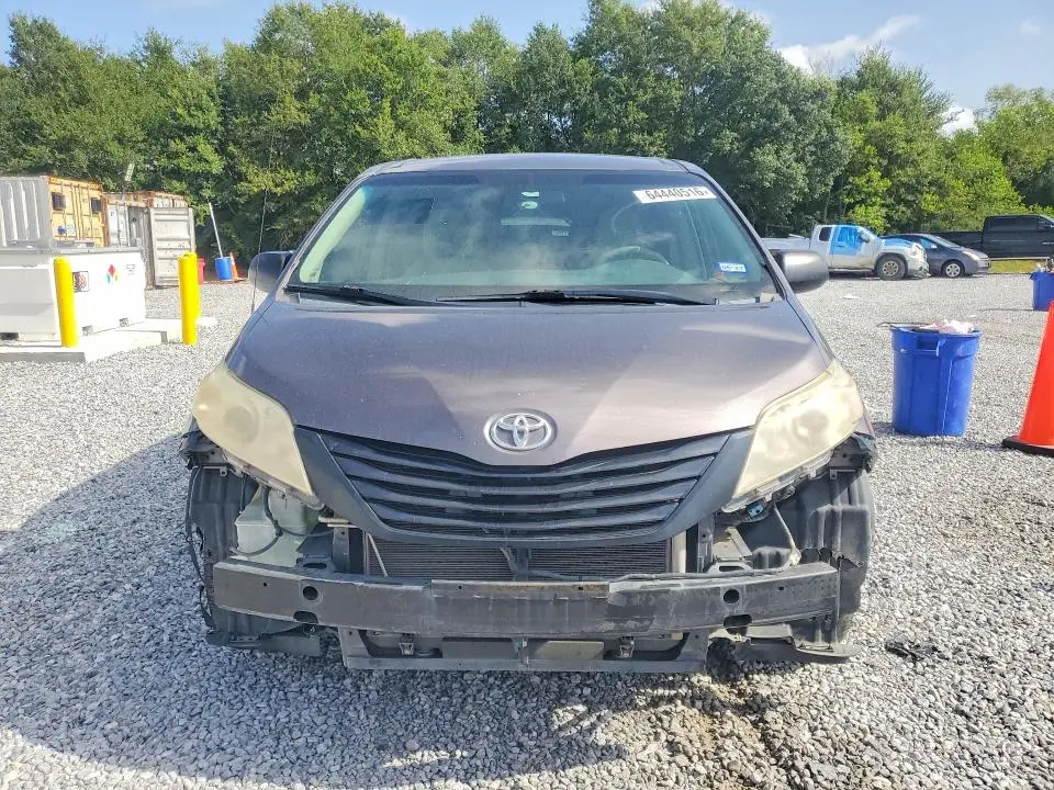 2012 TOYOTA SIENNA BASE 7-PASSENGER  