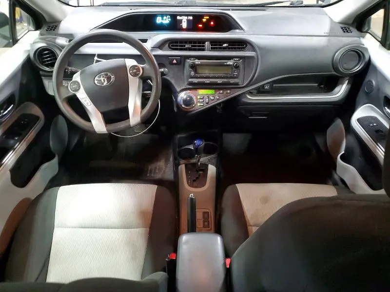 2014 TOYOTA PRIUS C TWO  