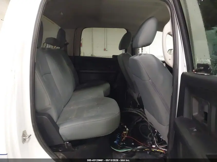 2018 RAM 2500 TRADESMAN  4X4 6'4 BOX