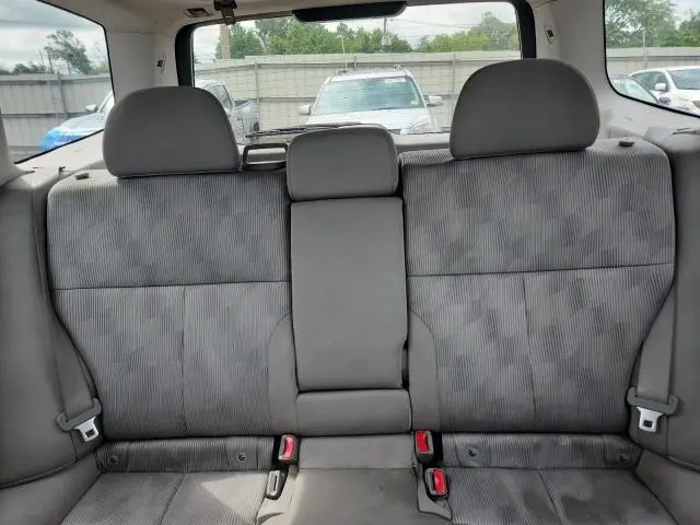 2010 SUBARU FORESTER 2.5X  