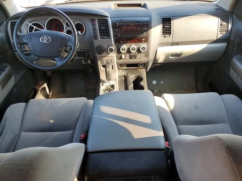 2010 TOYOTA SEQUOIA SR5  