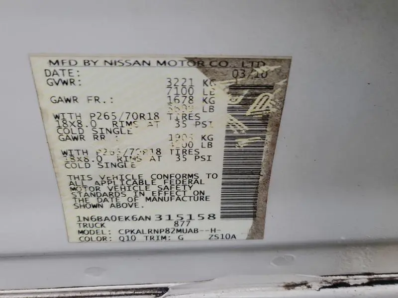 2010 NISSAN TITAN XE  