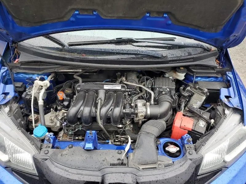 2015 HONDA FIT LX  