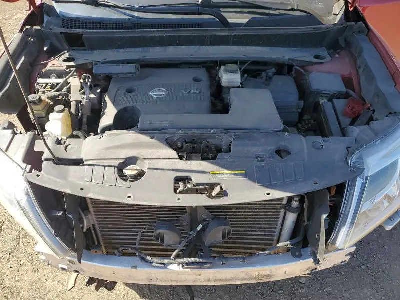 2015 NISSAN PATHFINDER SL  