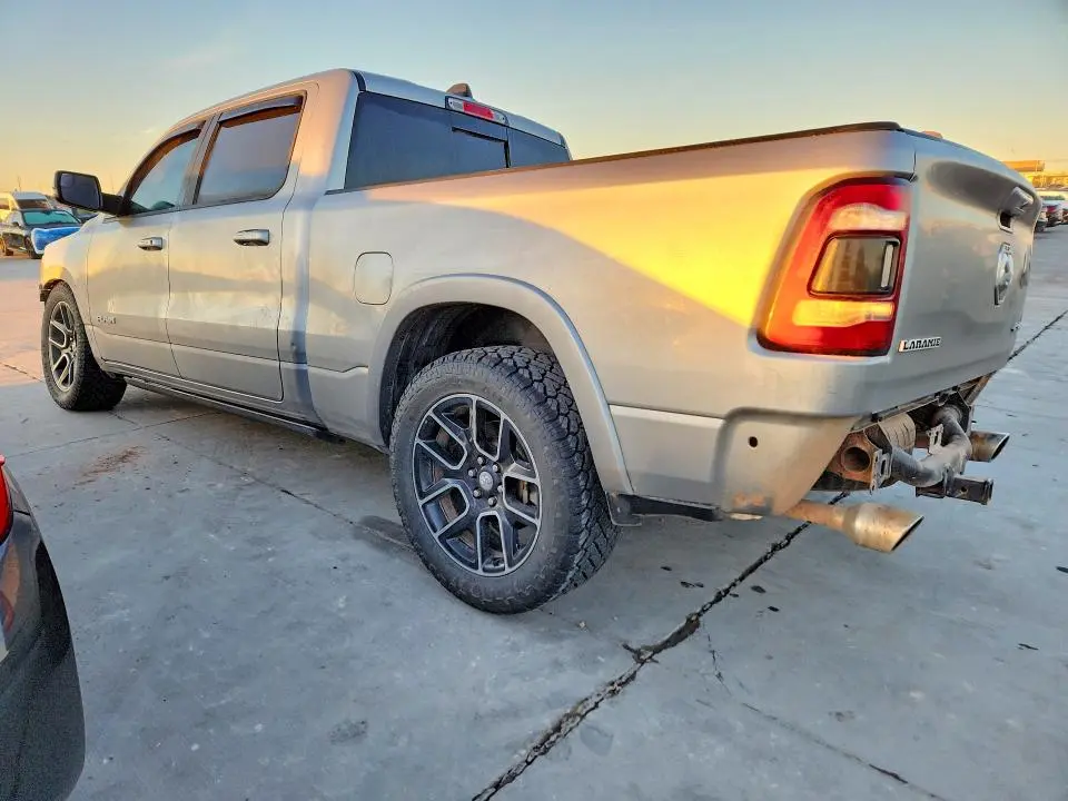 2019 RAM 1500 LARAMIE  