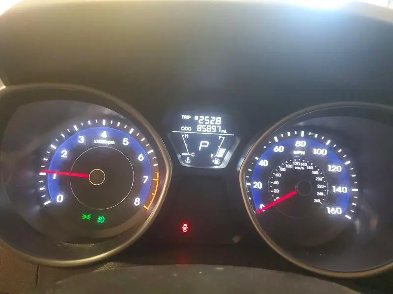 2011 HYUNDAI ELANTRA GLS  