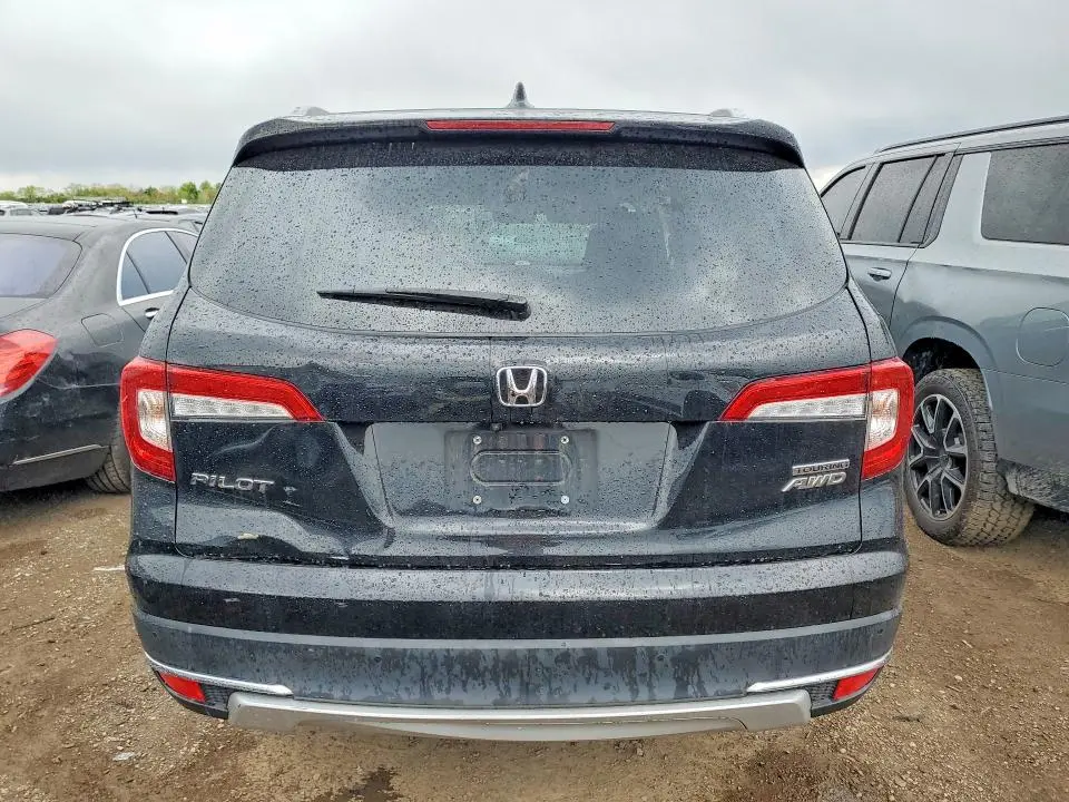 2021 HONDA PILOT TOURING  