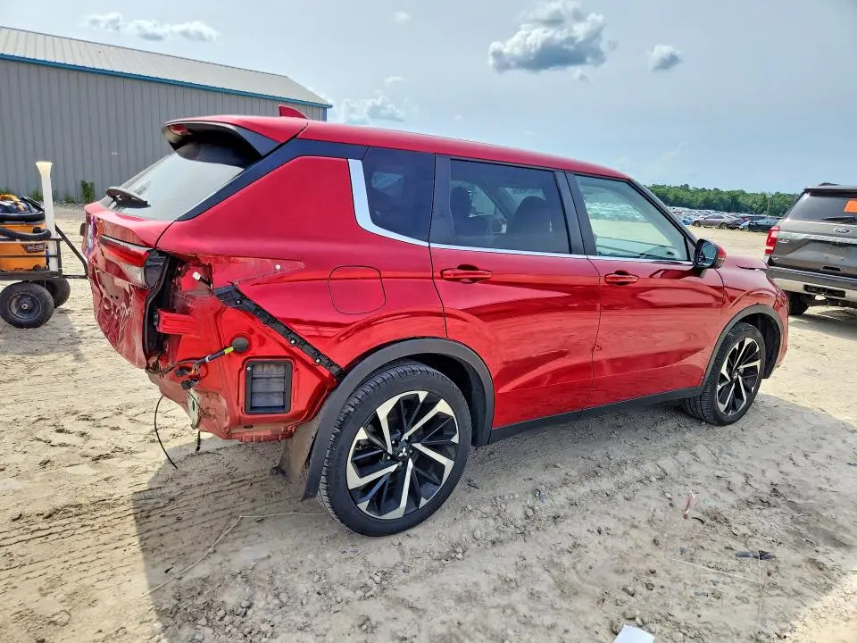 2022 MITSUBISHI OUTLANDER SE  