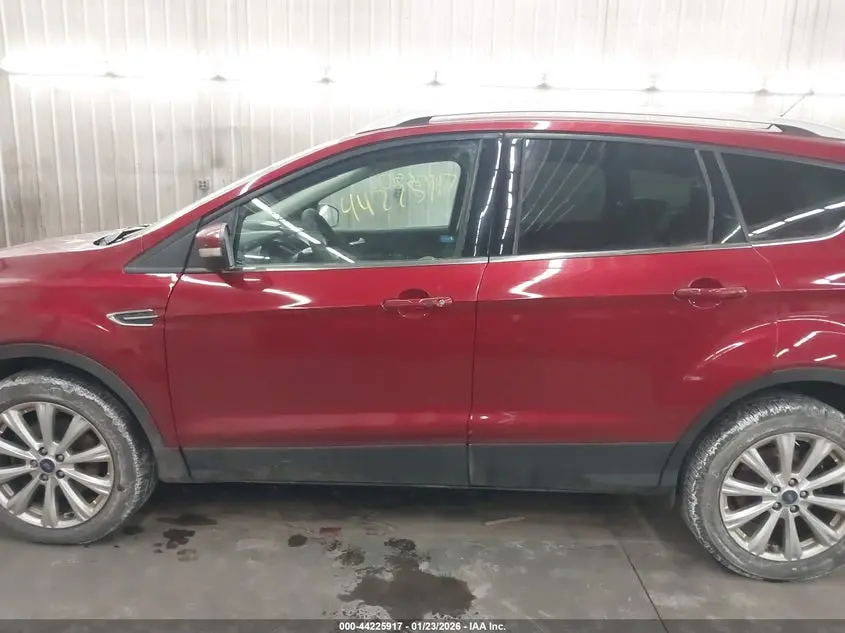 2017 FORD ESCAPE TITANIUM