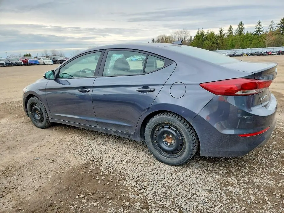2017 HYUNDAI ELANTRA SE  
