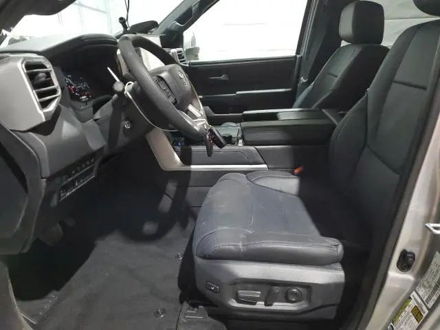 2025 TOYOTA TUNDRA CREWMAX PLATINUM
