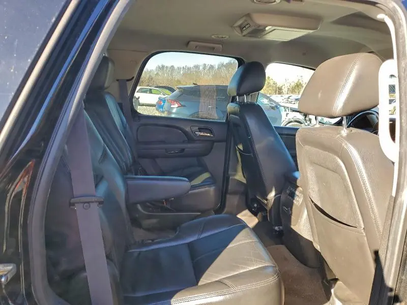 2011 CHEVROLET TAHOE K1500 LT  