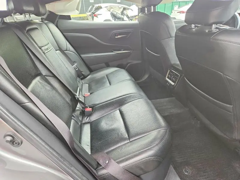 2024 TOYOTA CROWN XLE  