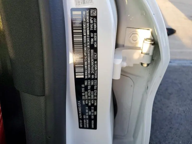 2022 ALFA ROMEO STELVIO   