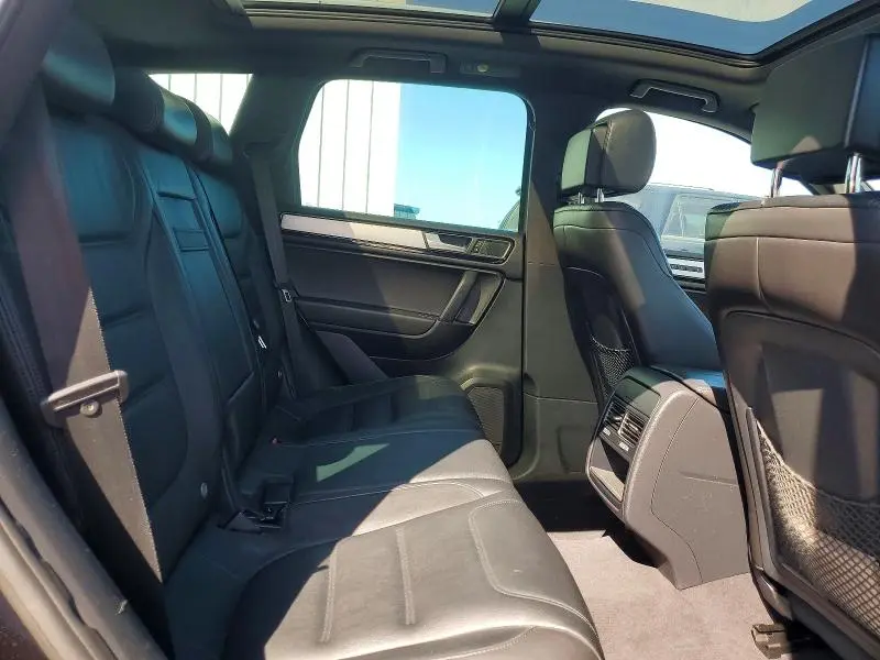 2014 VOLKSWAGEN TOUAREG TDI  