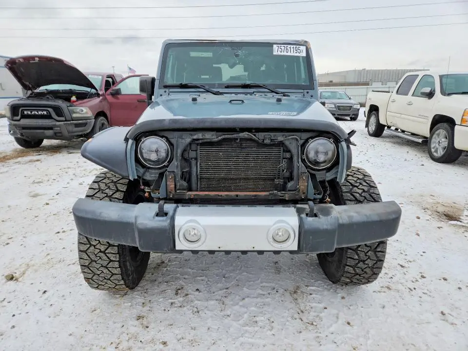 2014 JEEP WRANGLER SAHARA  