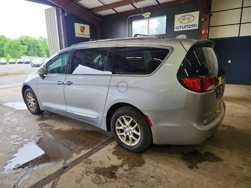 2020 CHRYSLER PACIFICA TOURING L  