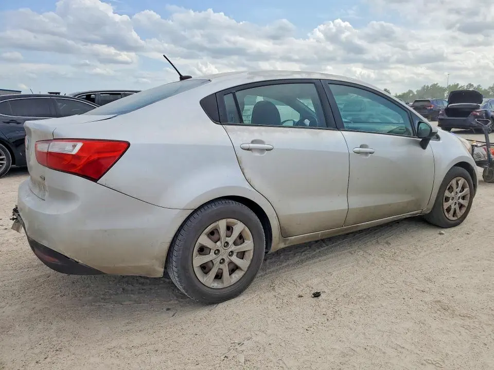 2015 KIA RIO LX  