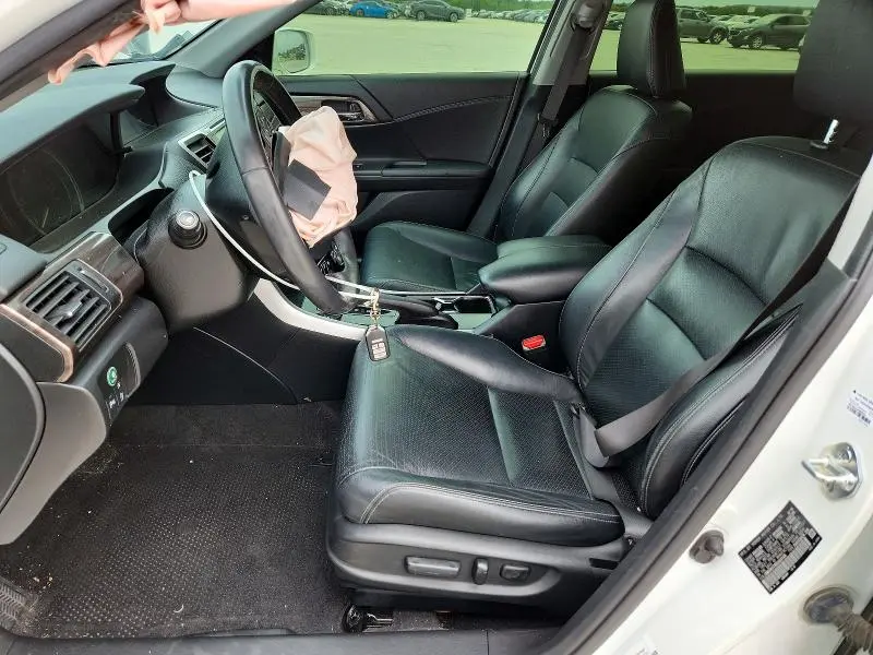 2017 HONDA ACCORD TOURING HYBRID  