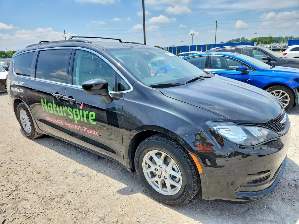 2021 CHRYSLER VOYAGER LXI  