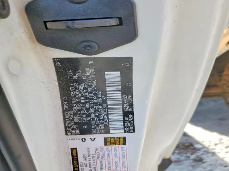 2012 TOYOTA FJ CRUISER BASE  