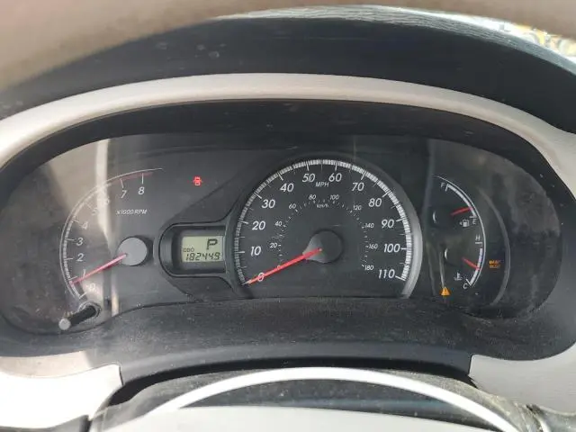2011 TOYOTA SIENNA LE  