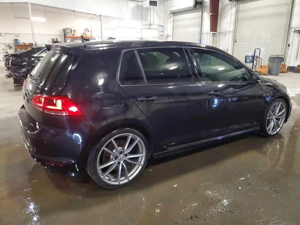 2017 VOLKSWAGEN GOLF R   