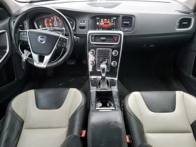 2016 VOLVO S60 CROSS COUNTRY T5  