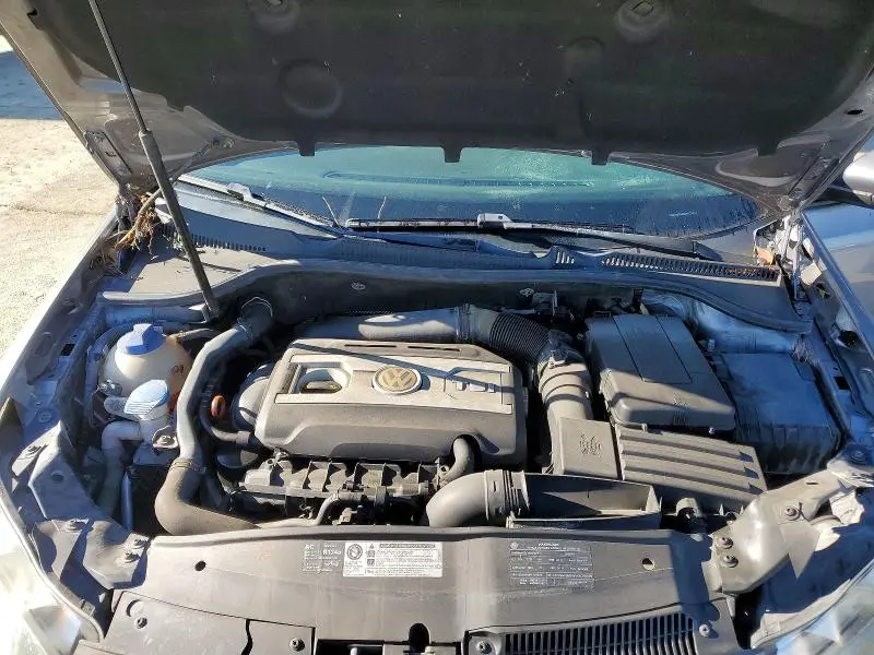 2010 VOLKSWAGEN GTI   