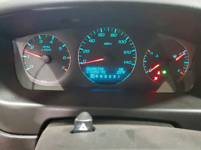 2010 CHEVROLET IMPALA LT  