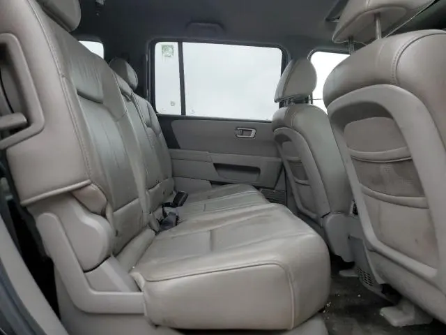 2011 HONDA PILOT EXLN  