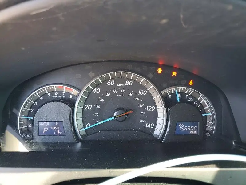 2014 TOYOTA CAMRY SE  
