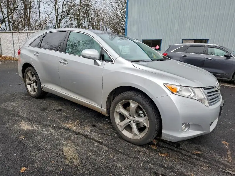 2010 TOYOTA VENZA   