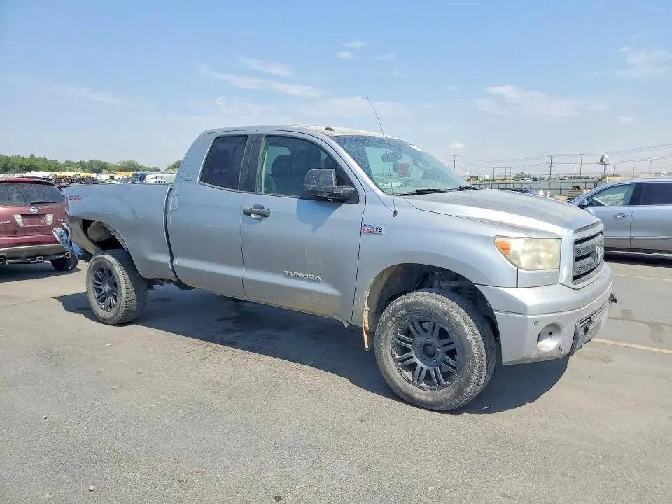 2010 TOYOTA TUNDRA DOUBLE CAB SR5  