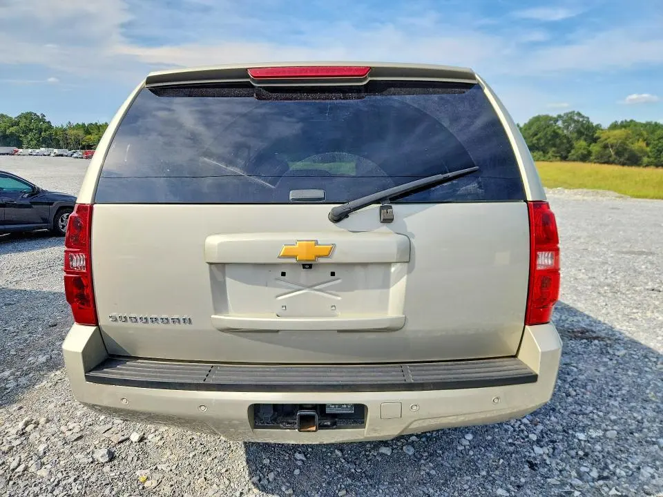 2014 CHEVROLET SUBURBAN C1500 LT  