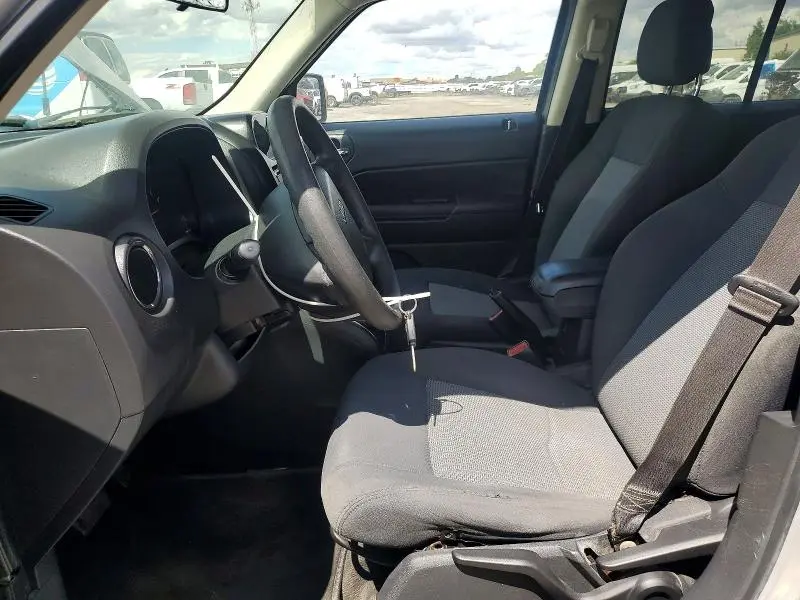 2010 JEEP PATRIOT SPORT  
